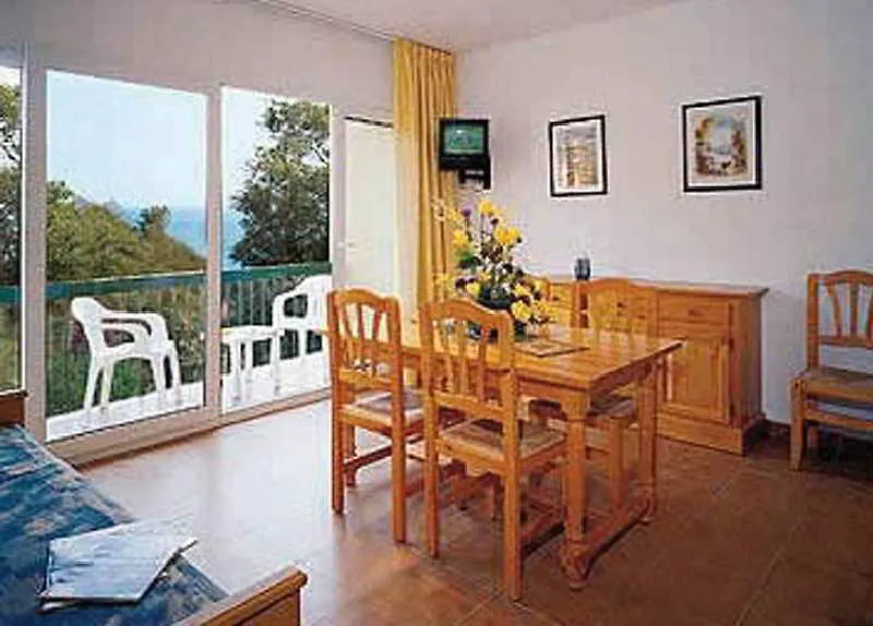 Albamar Apartaments Lloret de Mar 0*,